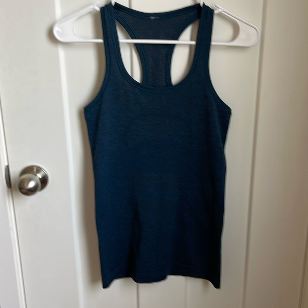Lululemon Swiftly Tech Tank